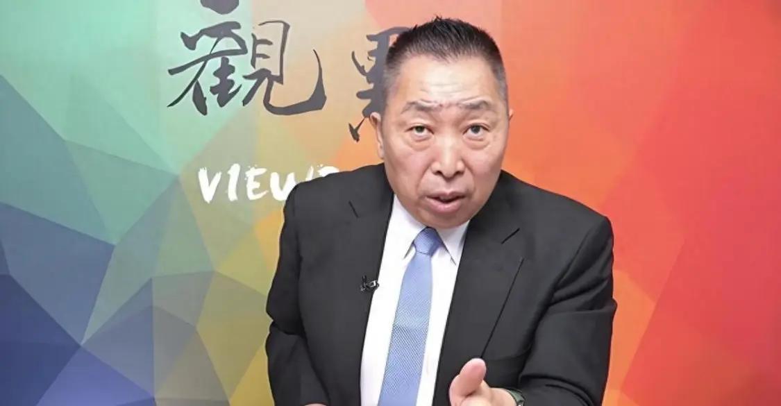 其实全社会都要来发声，郑丽文访问大陆，并不是来谈判的，而是如何实现和平统一，实现