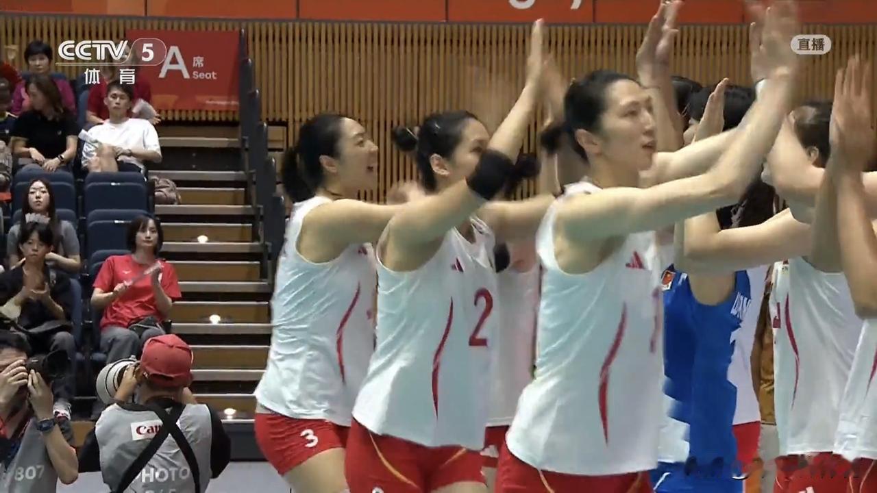 三连冠！亚运女篮决赛：中国队3-0战胜东道主日本队夺冠！

今天18:20，20