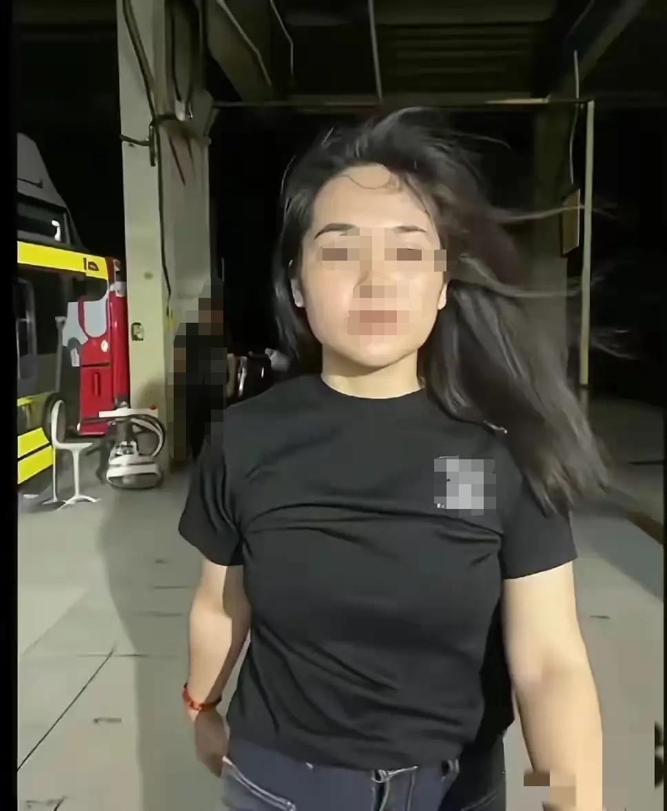 江湖大嫂其实很蠢。都啥年代了，还在帽子叔叔眼皮底下莽撞行事。果然这群侥幸的人爽不