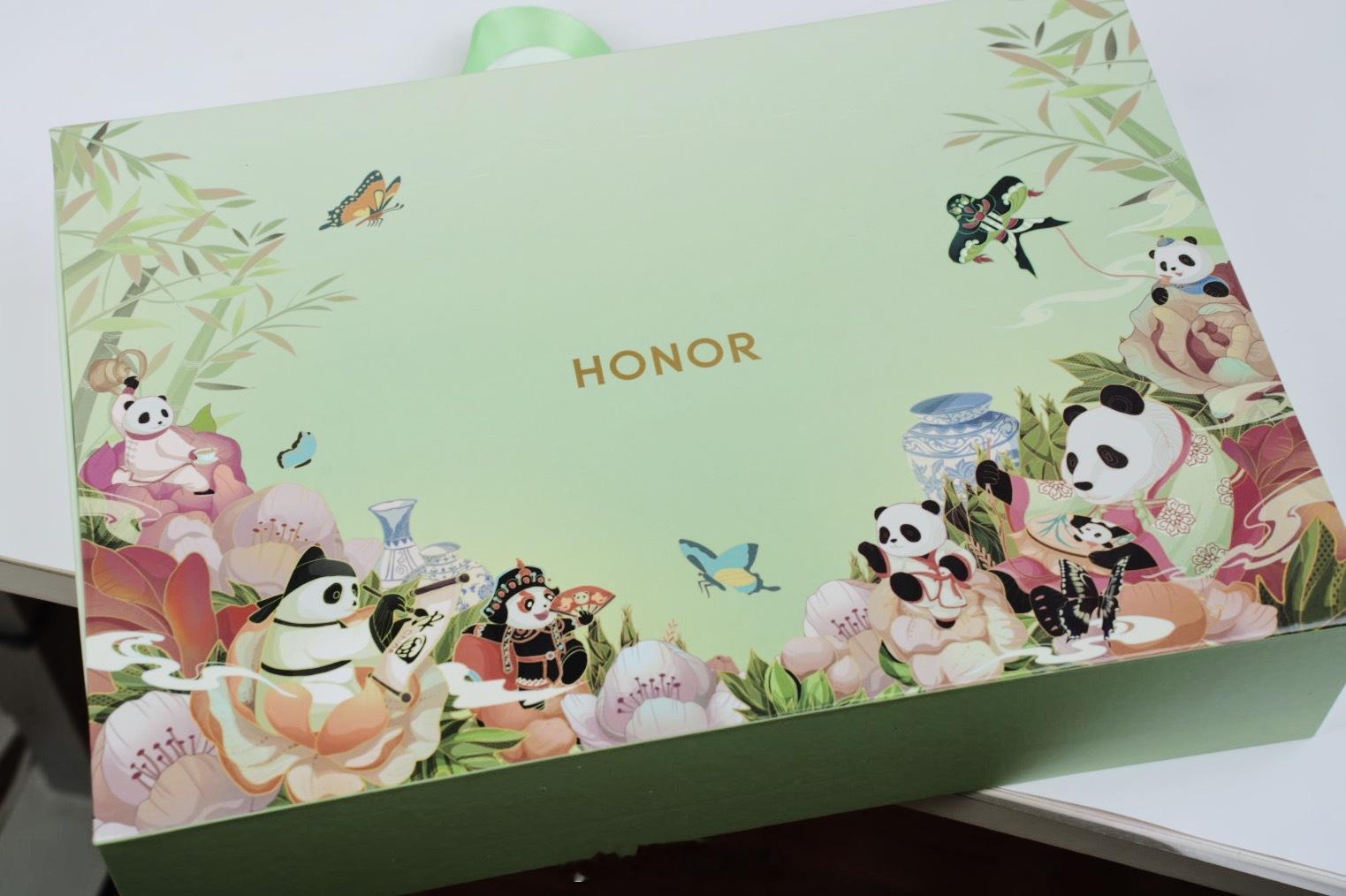感谢荣耀的小伙伴！传统文化与现代科技融合得真不错毛笔、颜料、非遗绘画、风铃，数据