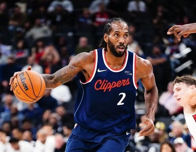 哈登迎最强帮手！小卡复出，快船大战骑士，双方共有9人缺席，ESPN依然不看好快船