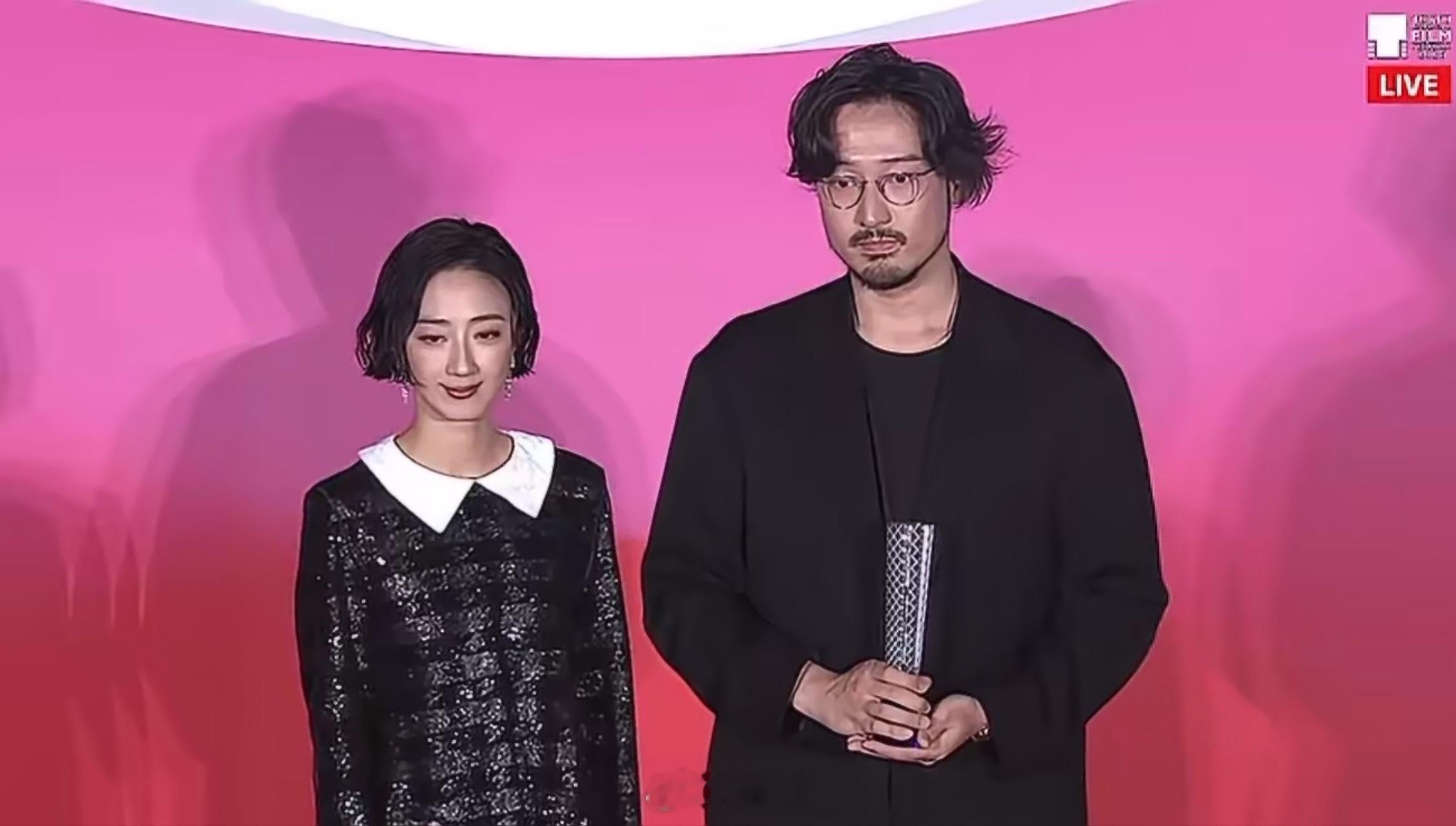 王传君东京电影节影帝 刚刚，王传君凭借电影《春树》（导演张律）中“王冬冬”一角获