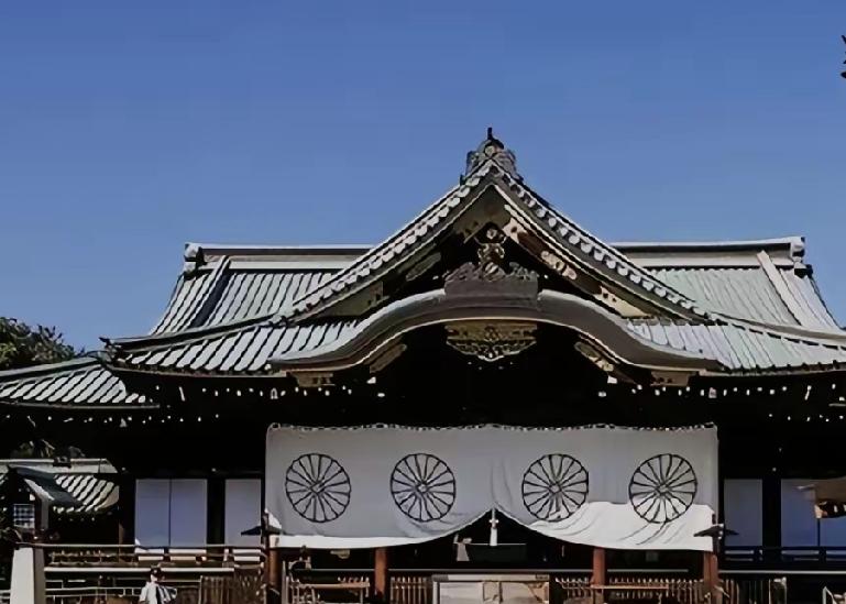 “靖国神社”不应叫“战犯神社”。
官方近日首次将“靖国神社”称为“战犯神社”感觉