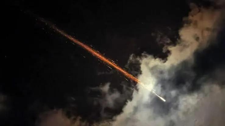 伊朗果然有秘密导弹工厂，怪不得导弹越打越多！

伊朗宣布，接下来的作战将不再使用