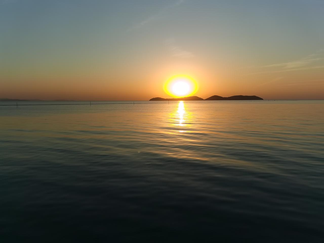 影视剧《太平天国》中，有一桥段。
太平军进攻长沙时，左宗棠打扮成樵夫偷偷与石达开