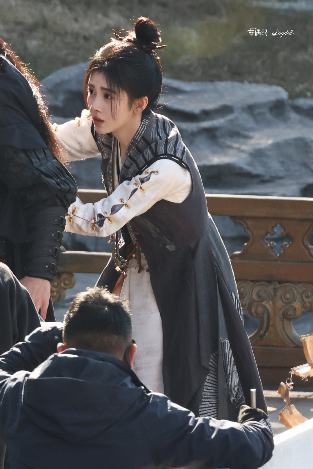 jjy鞠婧祎千香 jjy鞠婧祎姜黎非 “听闻远方热爱溶溶 爱意弥漫在微风”"𝓗