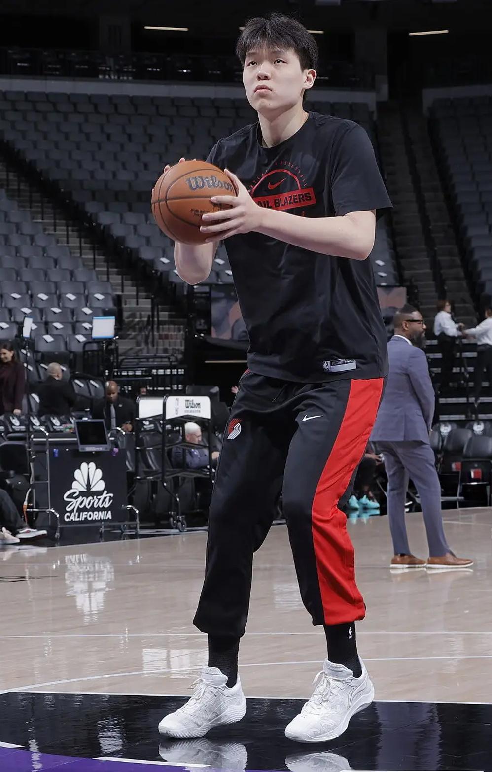 杨瀚森 · 驭帅20 Laser开拓者vs国王