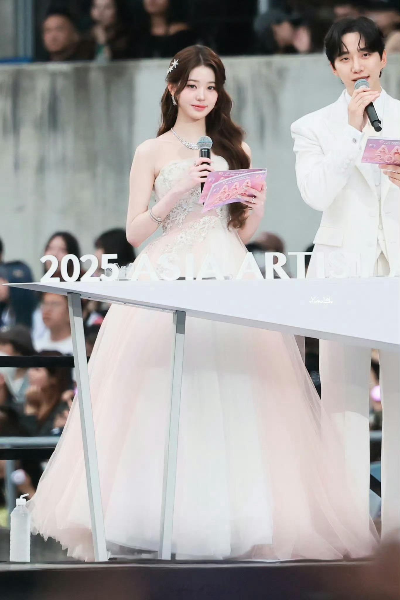 大家好我是张元英张元英❤️ 