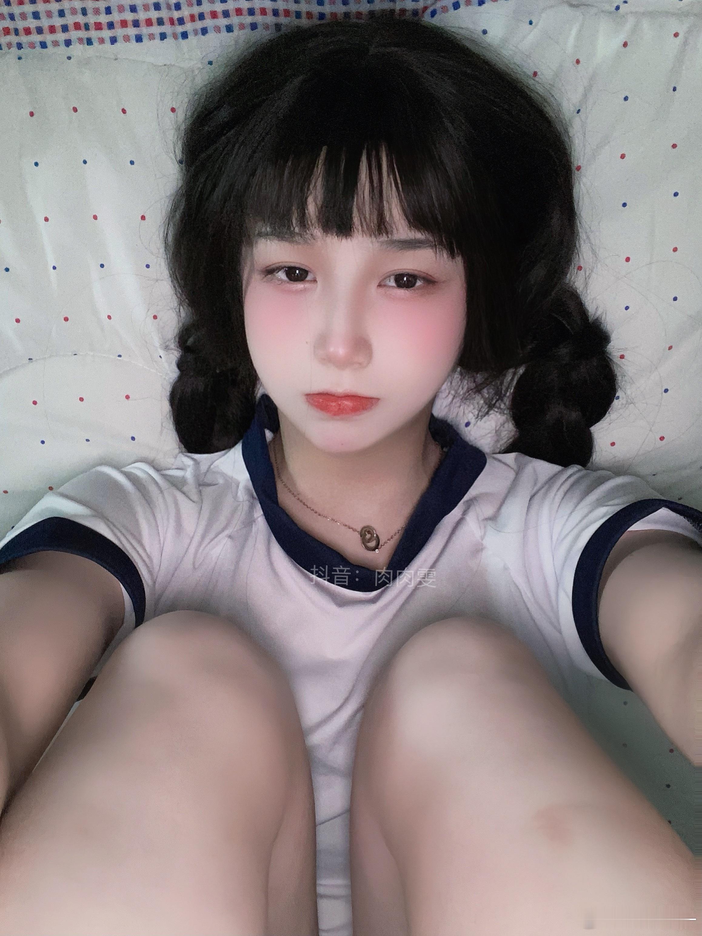 陪伴胜过言语，细节胜过情话 暴躁的雯坨[超话]   （粉丝群有更多反差好看的） 