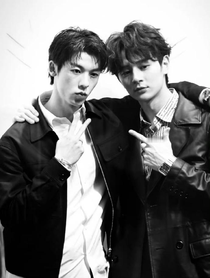 张轩睿否认与许光汉反目 据台媒，许光汉张轩睿被曝兄弟反目！对此，张轩睿回应传闻表