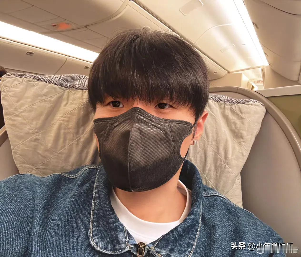 李荣浩，太贴心了吧！

4月20日，知名歌手李荣浩，于社交平台上，掏心掏肺的发布
