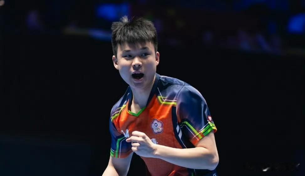 伦敦世乒赛两度0-2落后、极限逆转封神的梁靖崑，到底有多让人服气？不光打赢了张本
