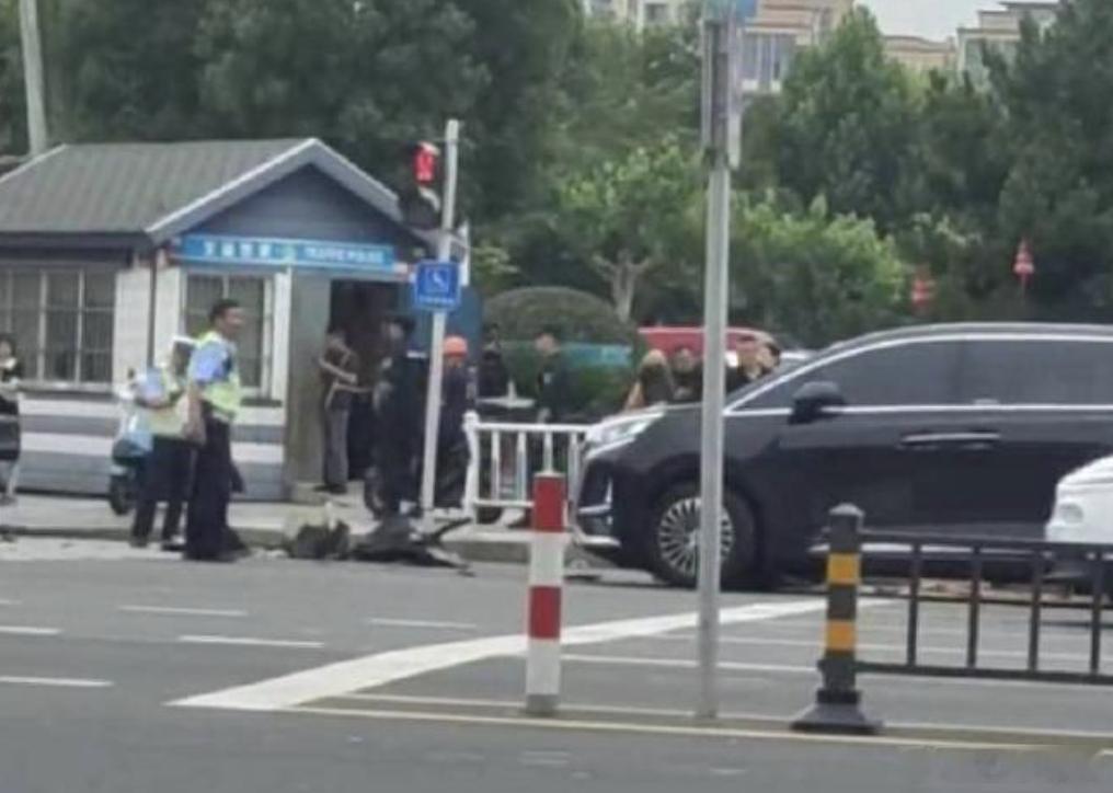 安徽广德车祸家属称两名小孩已去世交警回应安徽广德车祸安徽广德车祸 安徽广德车祸，