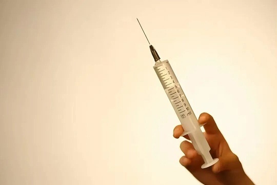 为什么屁股针越来越少了屁股针越来越少，主要是因为现在口服药物效果更好，遵循“能吃