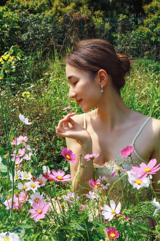 交换春天｜手中握着格桑花呀🌸