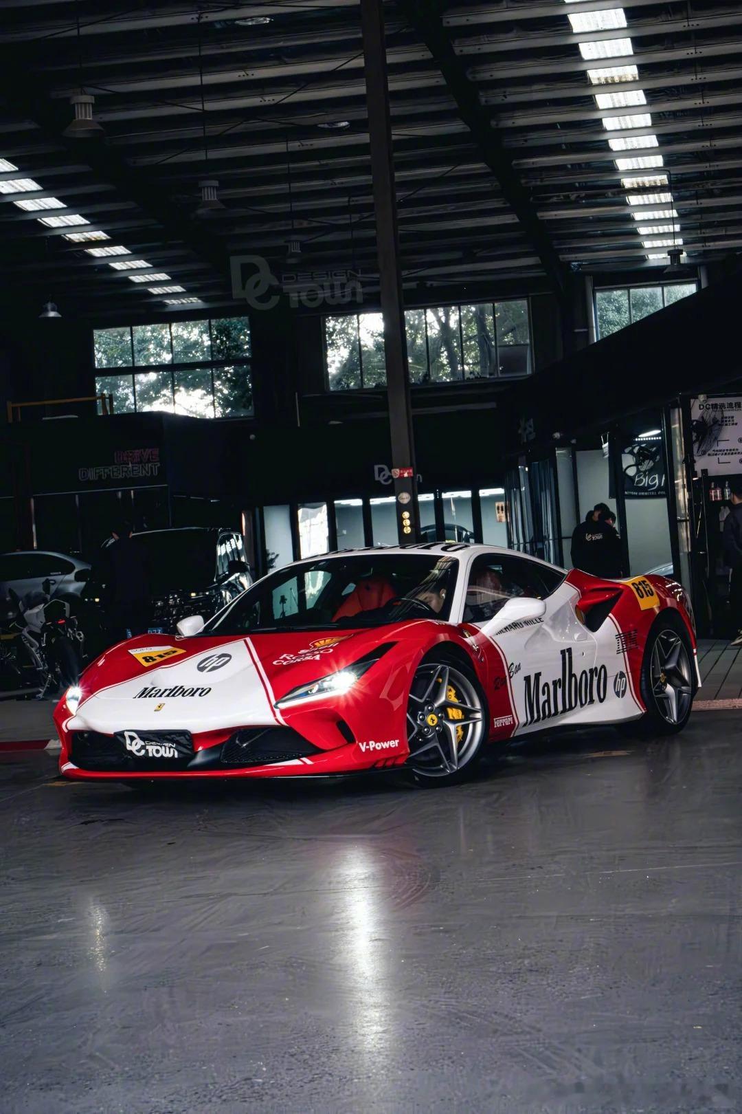 谁能拒绝F8+万宝路的组合啊？我先爱上为敬 