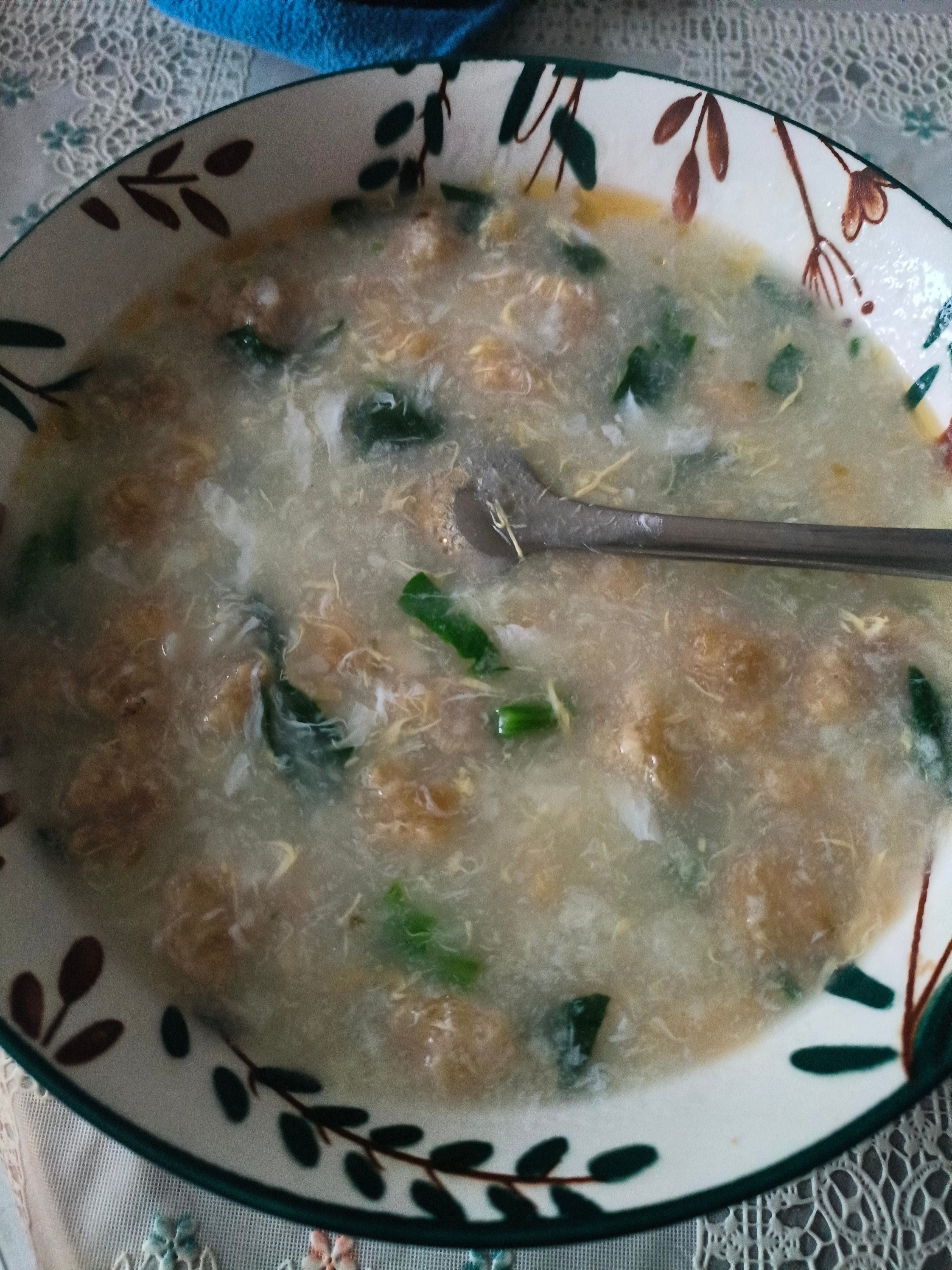 早上好啊！吃点热乎的饭去上班，希望一整天都热乎乎😄😄。 