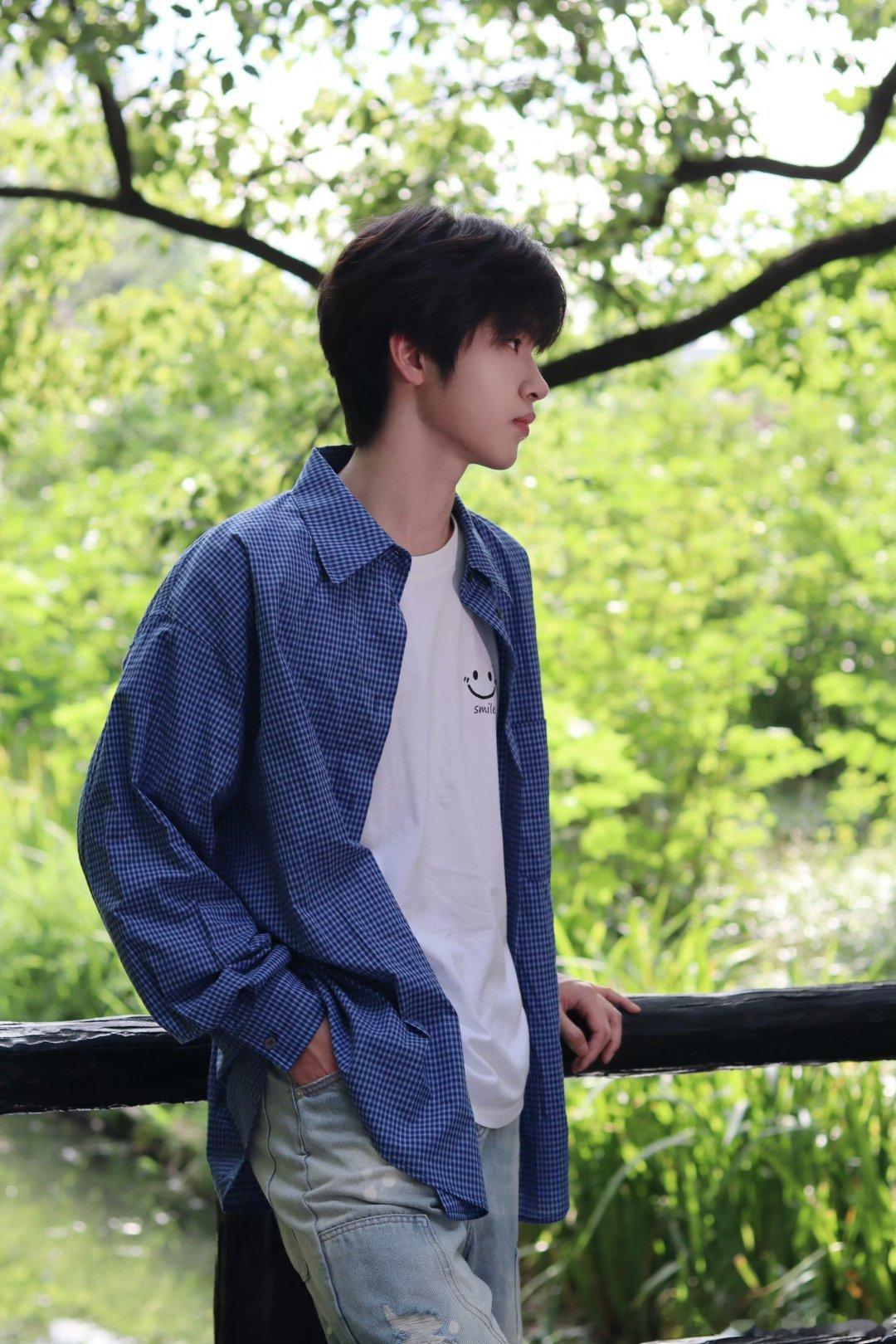 现在是钎城时间 ｜钎城 少年自有凌云壮志在怀，一往无前奔赴璀璨的未来