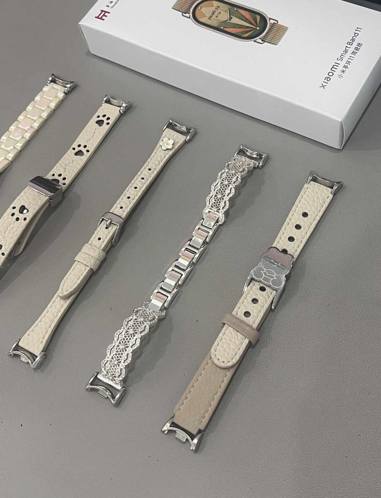 给小米手环准备了三彩釉表带
表带分享 11 小米手环11表带 智能穿戴 小米手环