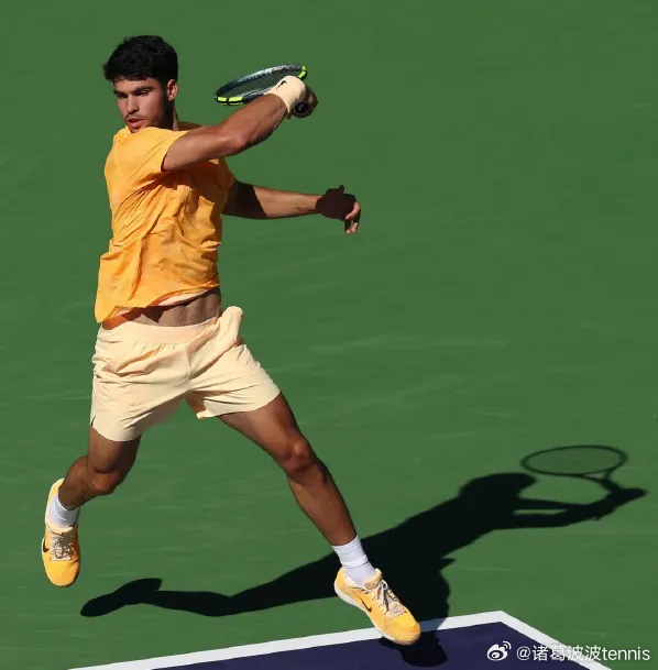 ATP1000印第安维尔斯大师赛1/4决赛，世界第一阿尔卡拉斯2-0战胜27号种