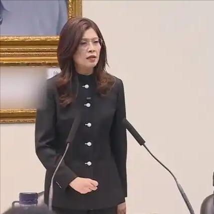 中国“国民党主席”郑丽文正式宣布。
7月30日，她表示将以个人名义，向日本熊本地