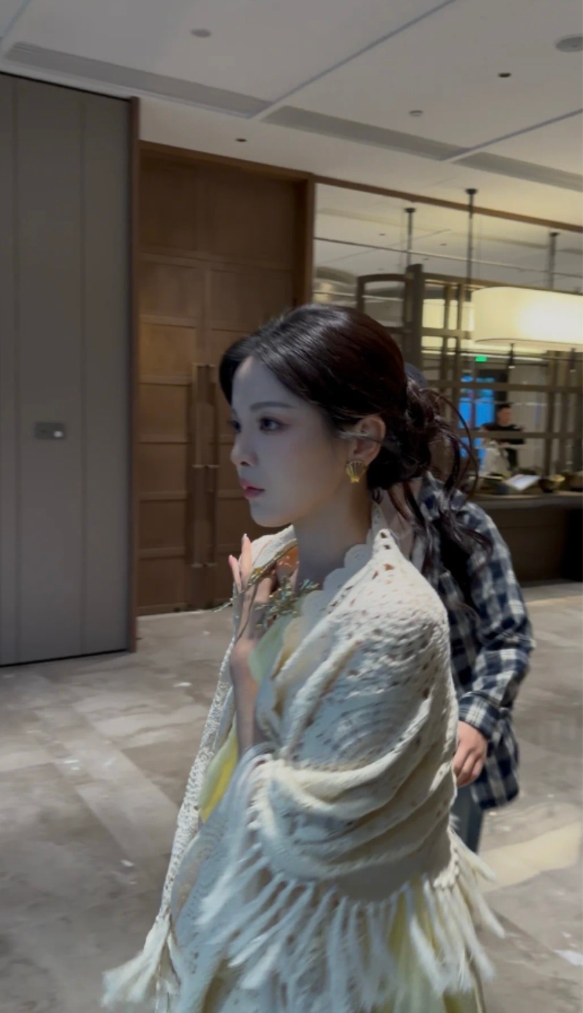 杨超越[超话]  好美好美好美！！！ ​​​
