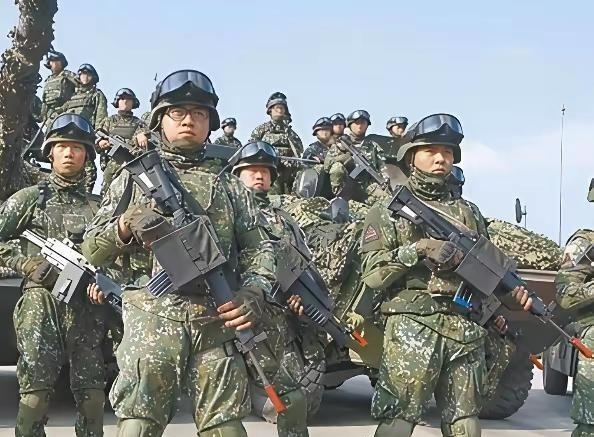 台湾自己起内讧了？台湾士兵曾突然发出来灵魂拷问：“两岸一旦开战，台湾失败后，阵亡