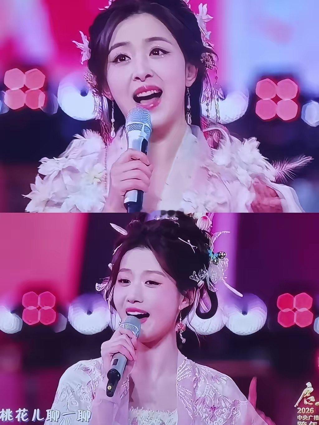 我敢说，今年央视跨年晚会，最敬业的两位演员是张含韵和卢昱晓。张含韵与卢昱晓合唱了