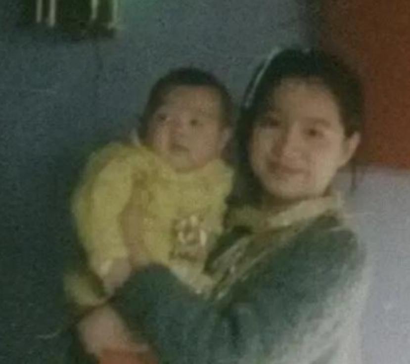 1976年，女知青红梅抱着4岁儿子回到北京，母亲见她怀里孩子，竟直接破口大骂：“