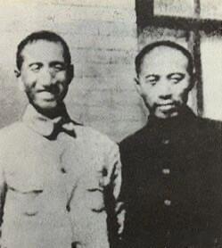 1937年6月，正值国共第二次合作谈判的关键时期。6月16日，周恩来作为中共全权