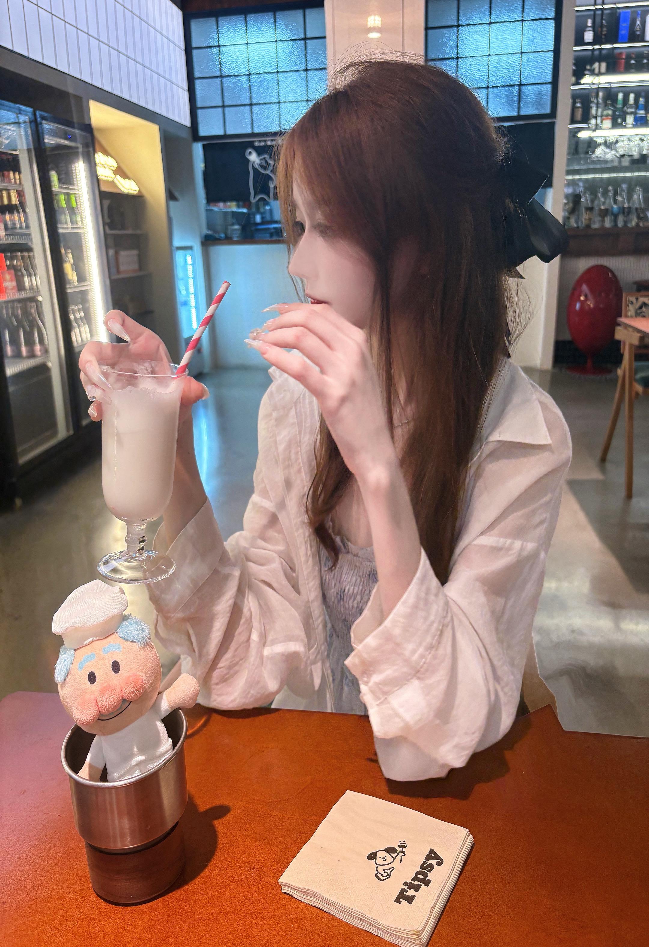 不回我消息 就拿你的手机去换不锈钢盆去吧