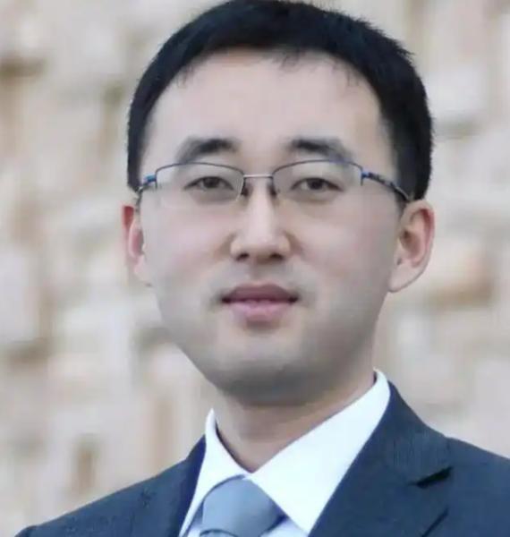 “中国活该被日军欺辱”、“郑州大暴雨是报应！”2020年，清华高材生李睿说出如此