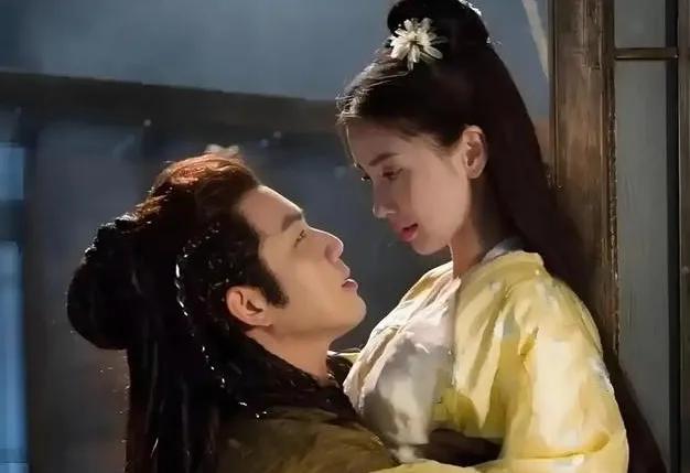 高澄夜闯庶母房，郑氏一句话暴露高家隐秘

公元535年，高欢外出征战，14岁的长