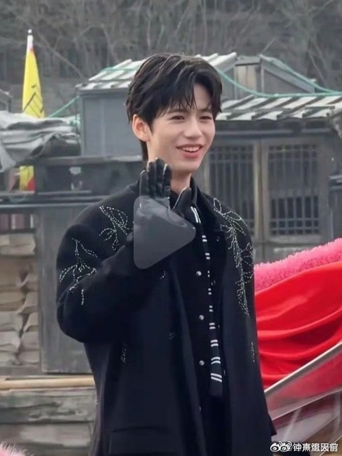 他才多大 咋状态这么差 