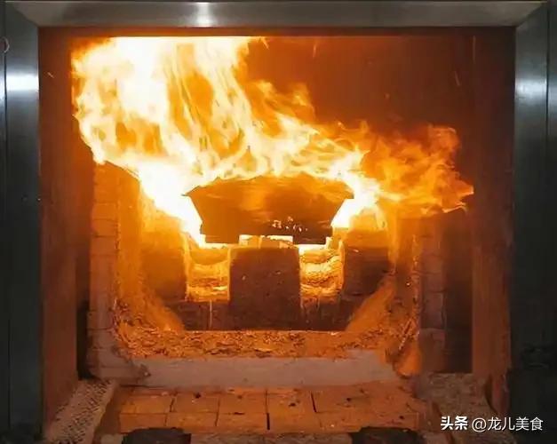 火葬或将面临淘汰？新方法已在武汉试行，多数人看后却不能接受
 
近些年，源自北欧