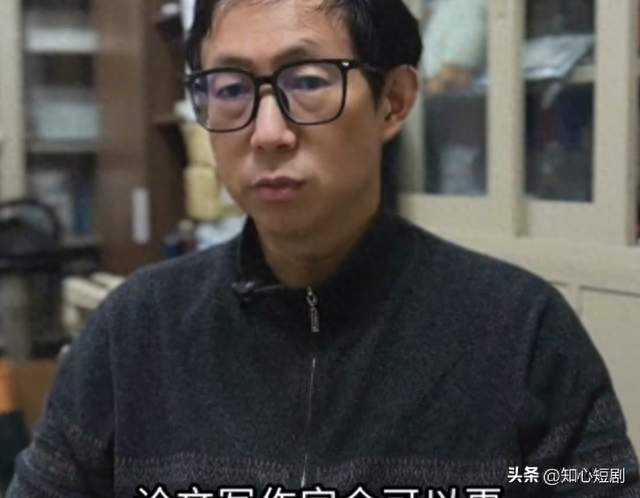 写作不是比拼熬夜晚睡，学会观察收集，普通写作者也能突围。