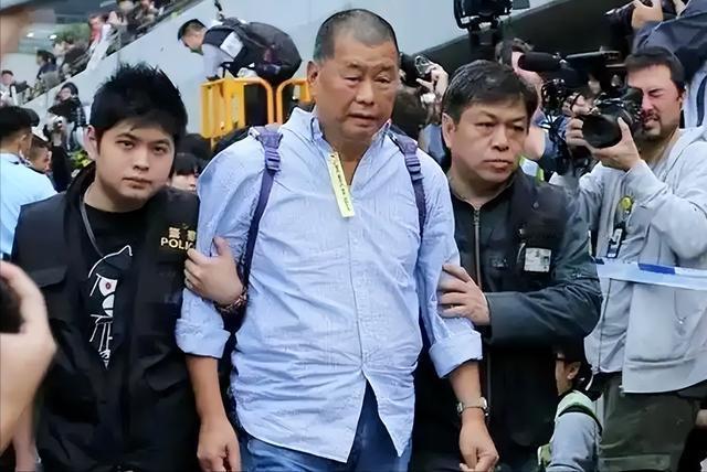 美国是主谋？！
黎智英在法庭上大喊冤枉！

至于哪里冤枉？
我是真的没看出来！