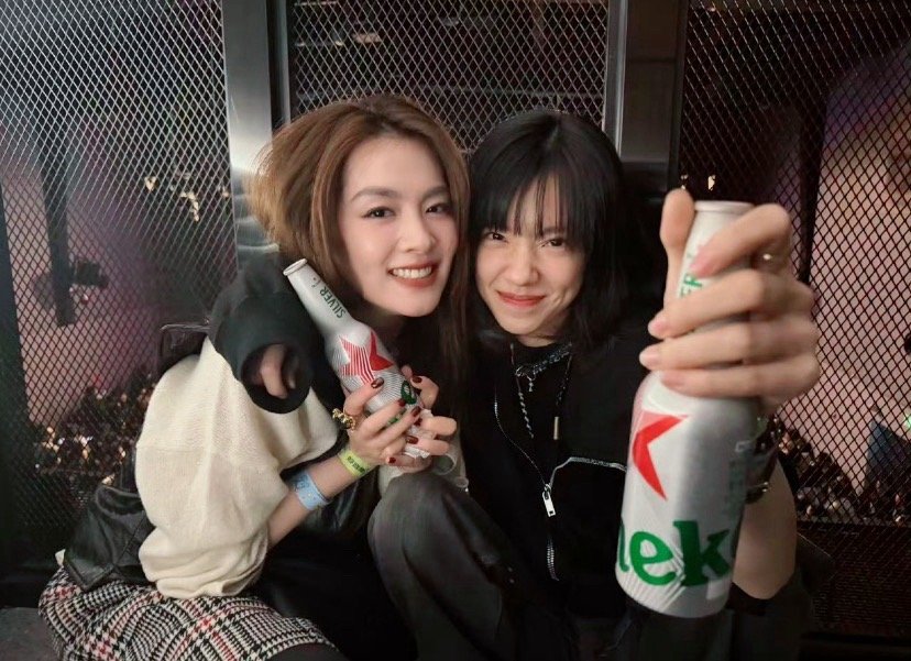 爆光啦：庄达菲陈昊宇这合照谁看了不说一句好配。从《我才不要和你做朋友呢》的母女档