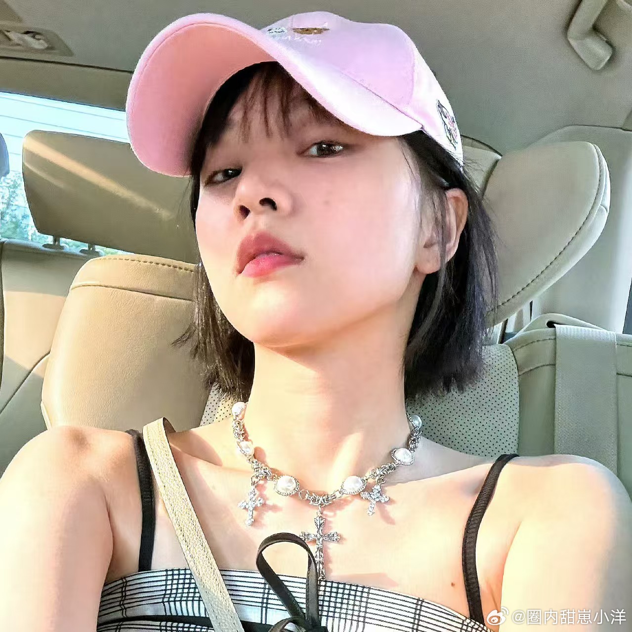 黄灿灿非常完美的体重 170cm才103斤，这体型在普通人里早就是纸片人了！刚熬