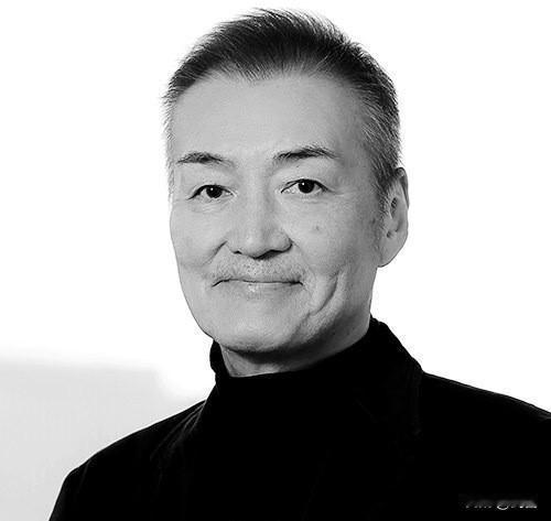 日本著名推理小说作家东野圭吾去世了。感觉挺突然的。在我的印象中他一直是位挺高产的