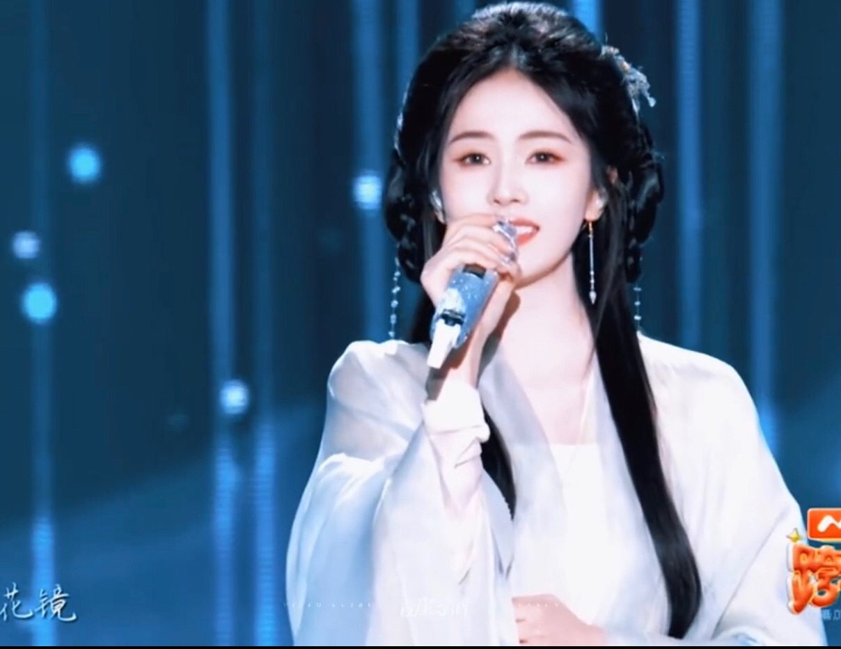 啊啊啊啊啊白鹿太美了，梦回临江仙！全开麦，唱的真稳浙江卫视跨年晚会