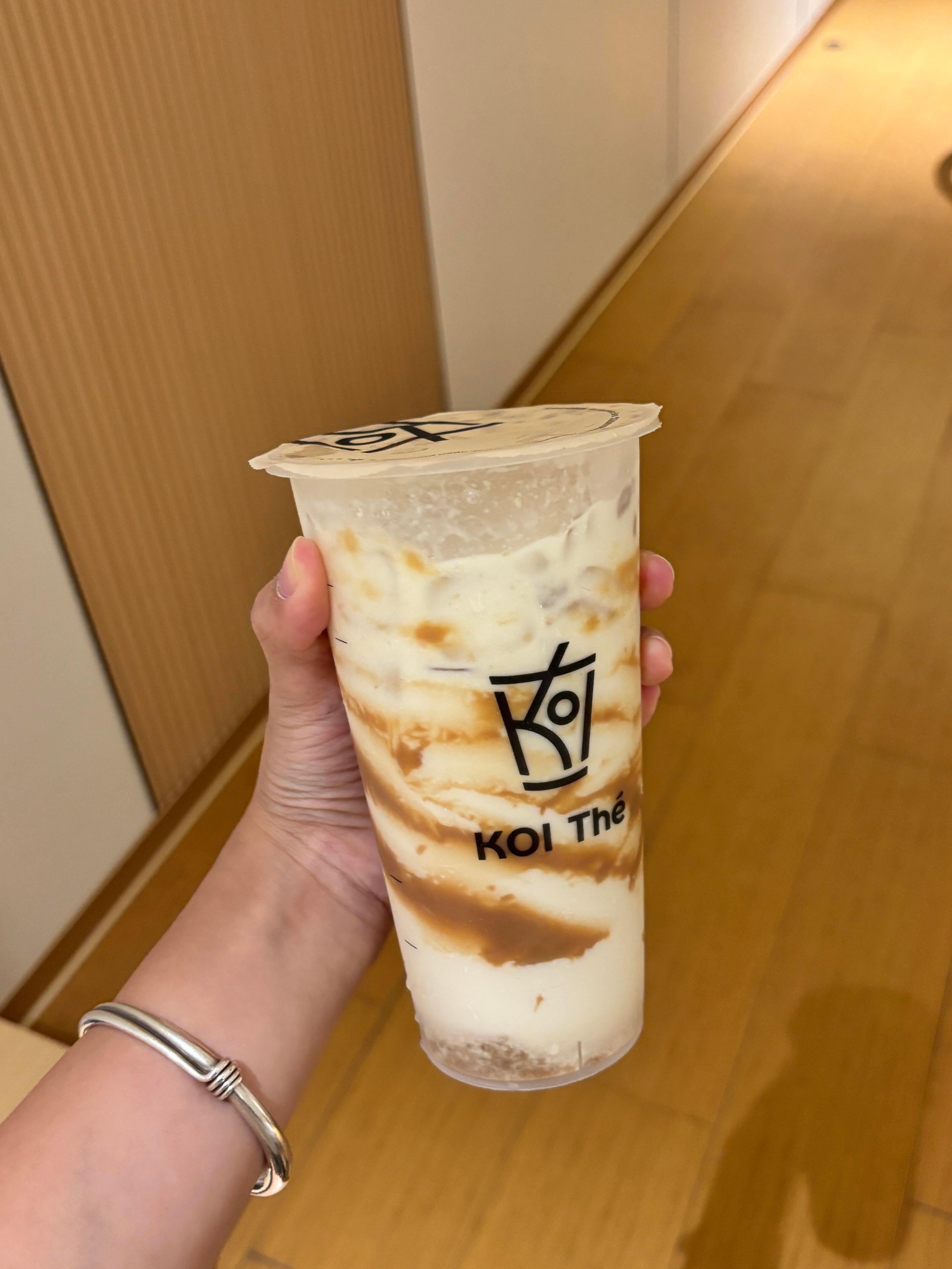 宅家是世界上性价比最高的快乐,空调,WIFI,西瓜,零食,少一份打扰,多一份潇洒