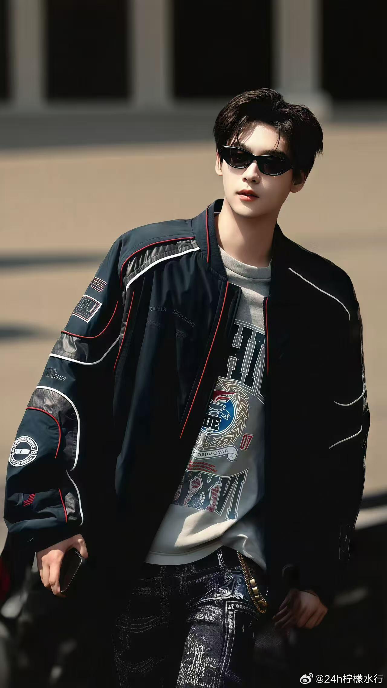 田栩宁 丨田雷  早上好💛看看天神醒醒神儿～ 