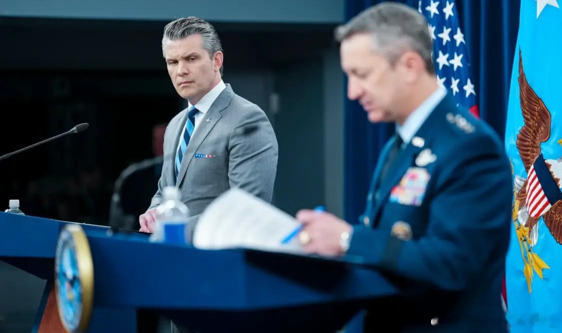 和他主人一样的厚颜无耻！【美防长大言不惭：美军应该每年都拿诺贝尔和平奖】2026