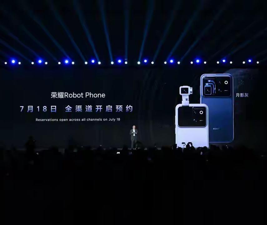 当下智能手机内卷陷入瓶颈，大多停留在性能、影像的常规升级，很难带来颠覆性体验。而