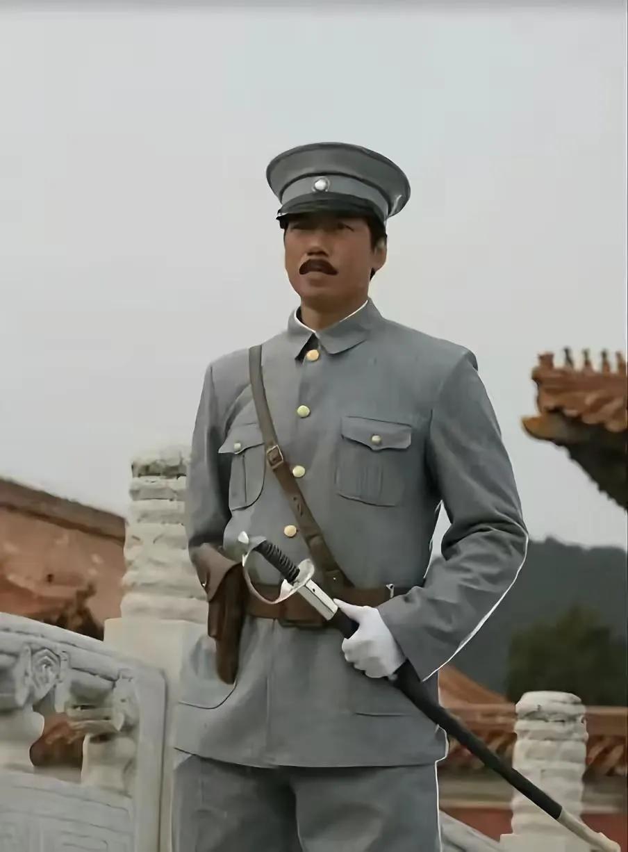 我敢打赌！能看出这个人是谁的，绝对是个爱好历史的牛人。[赞]