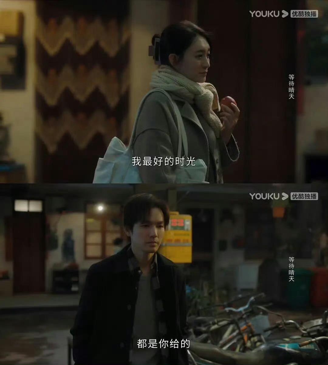 心愿便利贴贴到钟汉良 后来有人发现，钟汉良的工作室里多了一个玻璃柜，里面整齐地摆