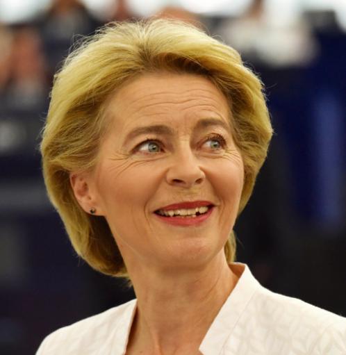 欧尔班败选后，欧盟委员会主席冯德莱恩今天（北京时间4月13日）写道：“匈牙利选择