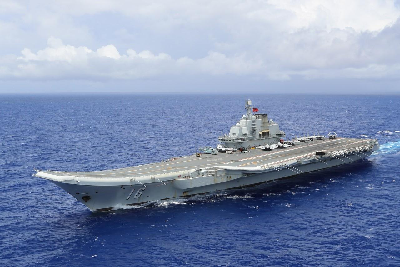 中国海军辽宁舰编队赴西太平洋开展年度例行演训，行动恪守国际法，不针对任何国家，却
