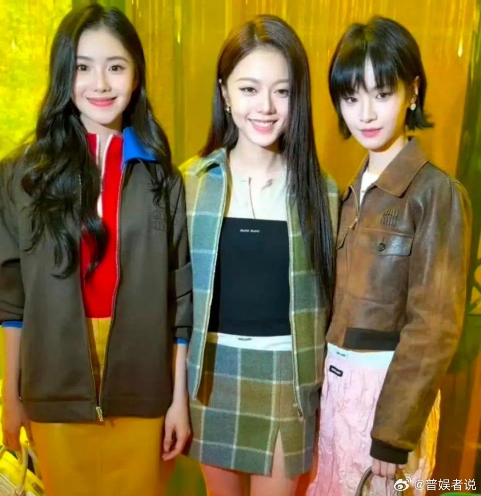 现在还盯着85花搞c竞？格局小了，赵丽颖、杨幂早就悄悄跑向同一条赛道，连赵今麦、